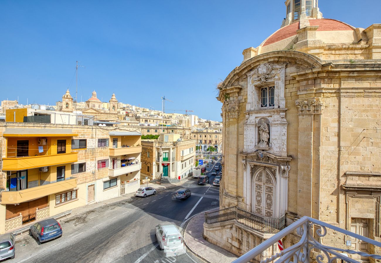 Estudio en Cospicua - Stylish studio, balcony, roof terrace GOBLU-5