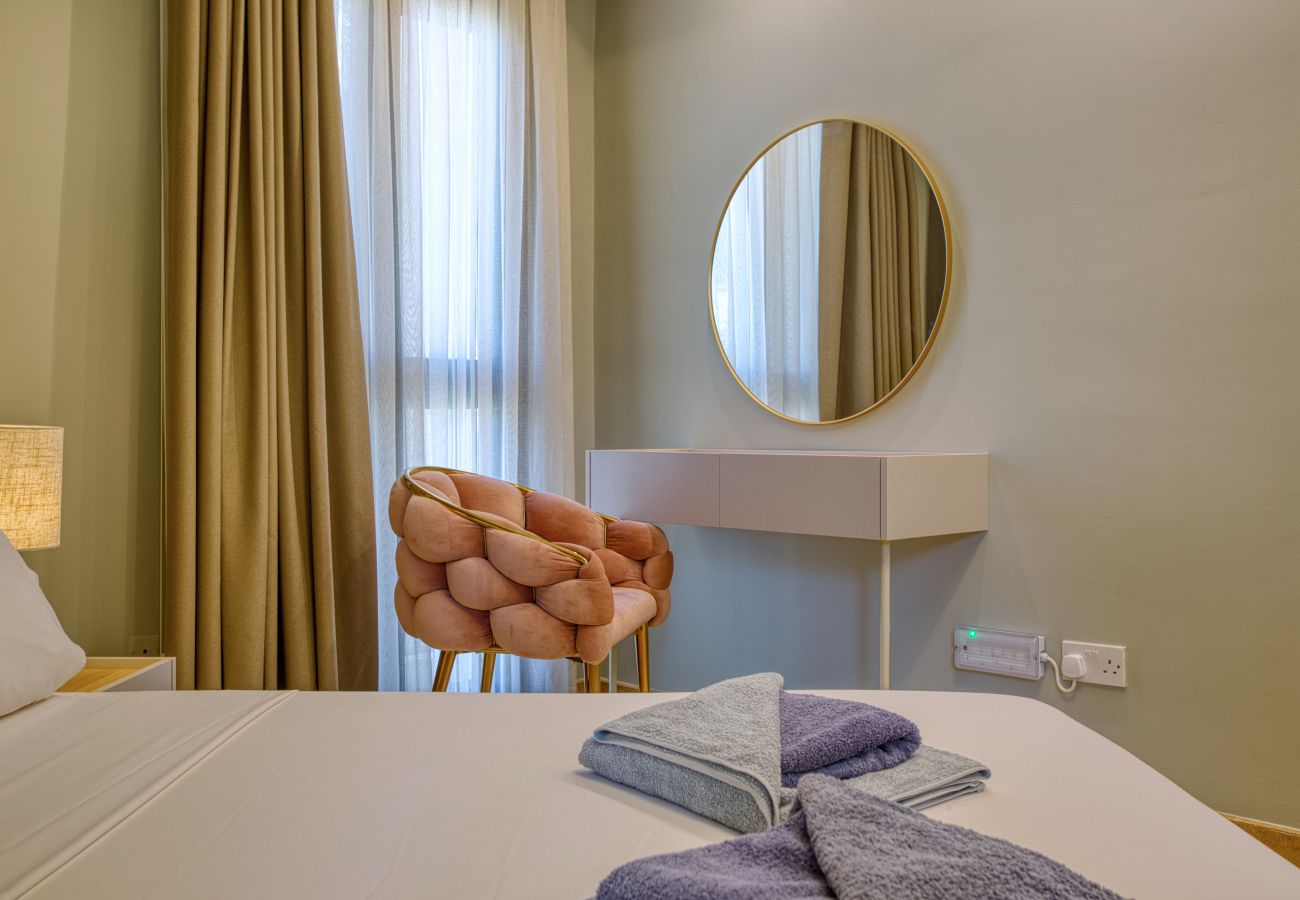 Casa en Gzira - 3bedroom house with jacuzzi and roof terrace VFRA1-1