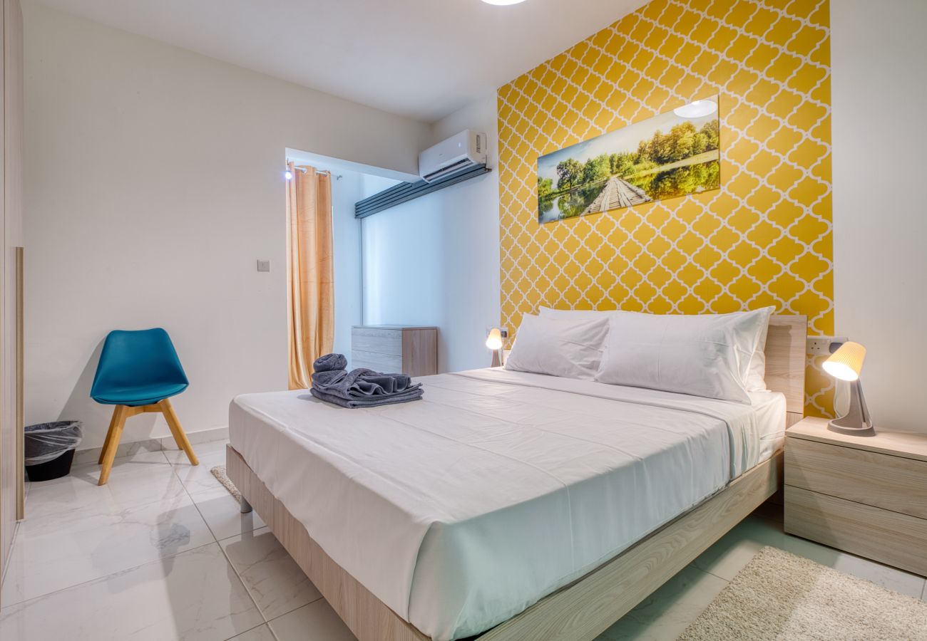 Apartamento en Msida - Charming 3bedroom with jacuzzi and terrace MCAR1-2