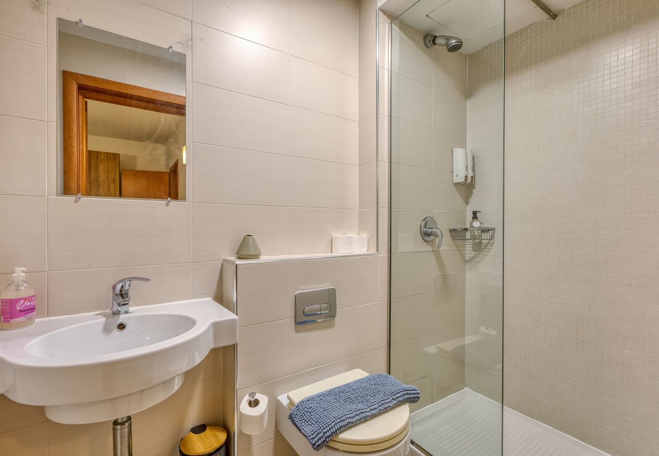 Apartamento en St Julian's - Spacious 2 bedroom apartment in Spinola Bay CGRE1-1