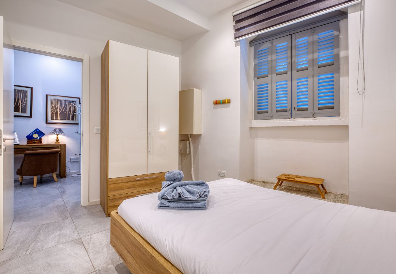 Casa en Valletta - Luxury 2bedroom house with large back yard RABE1-2