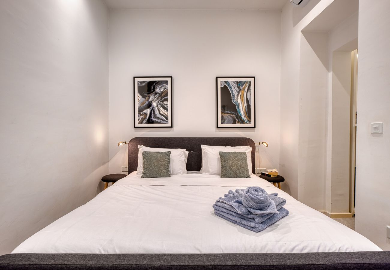 Casa en Valletta - Luxury 2bedroom house with large back yard RABE1-2