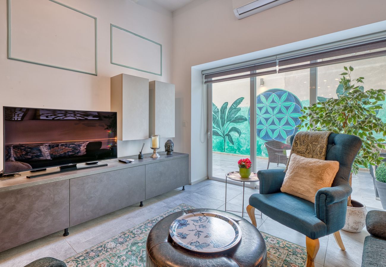 Casa en Valletta - Luxury 2bedroom house with large back yard RABE1-2