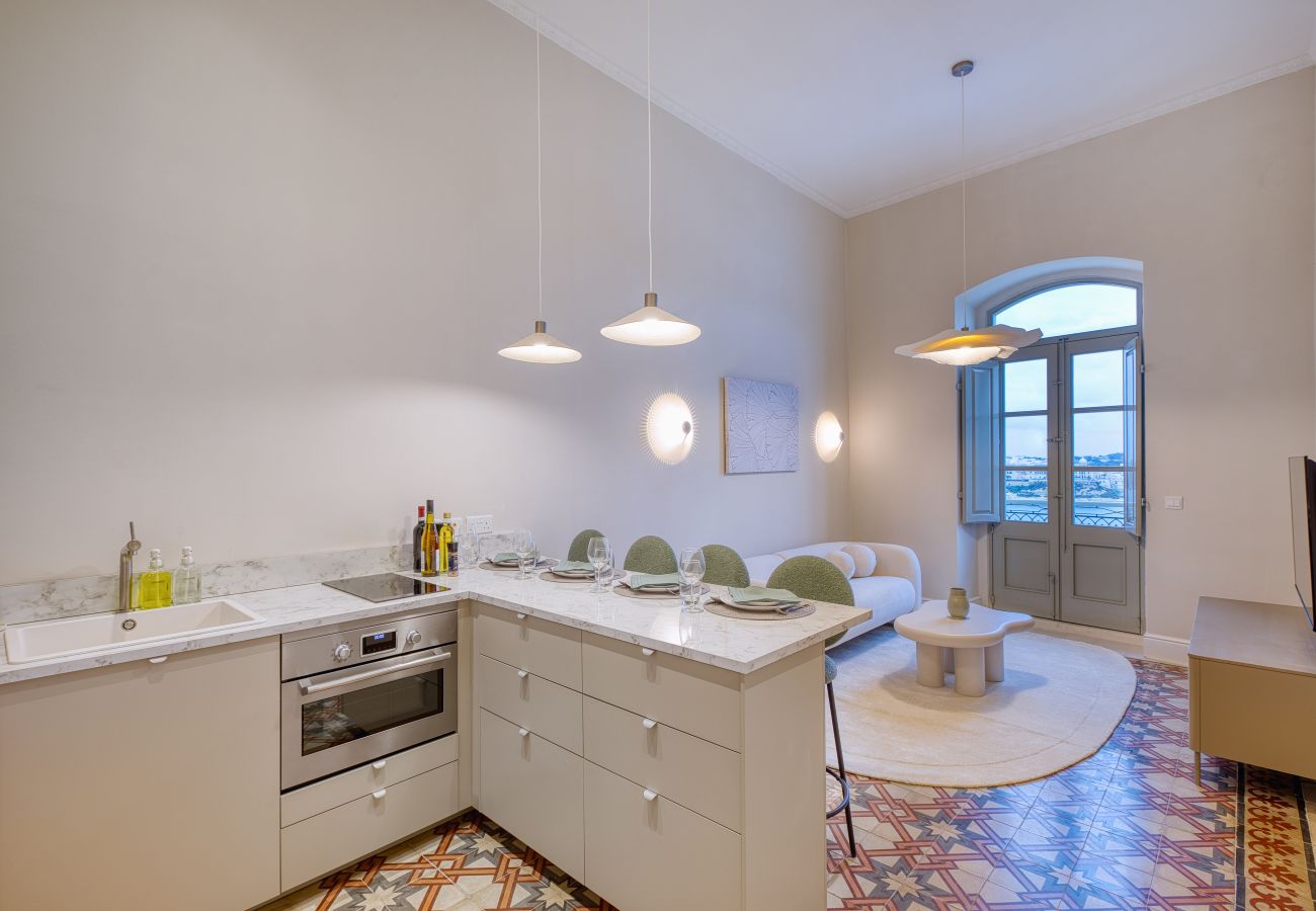 Apartamento en Valletta - Elegant seaview 2 bedroom flat with balcony LDEM1-5