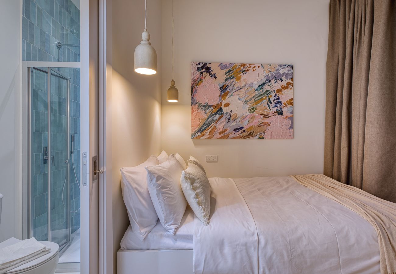 Apartamento en Valletta - Elegant seaview 2 bedroom flat with balcony LDEM1-5