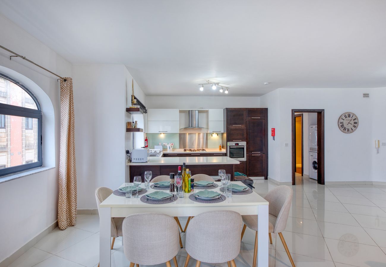 Apartamento en St Julian's - Bright, modern & spacious 3 bedroom flat MMIC1-1