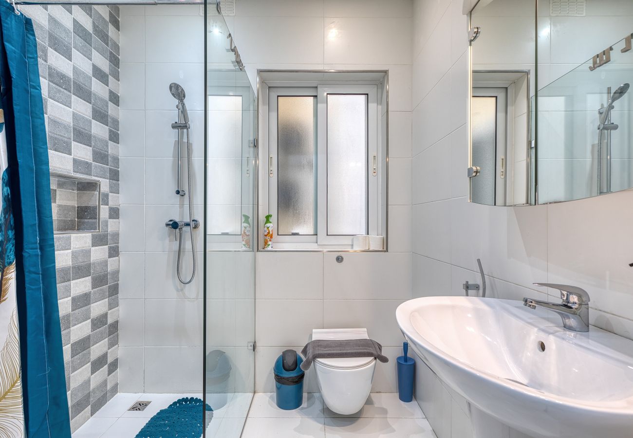 Apartamento en Sliema - Charming 2bedroom flat, creek view balcony EMAG1-1