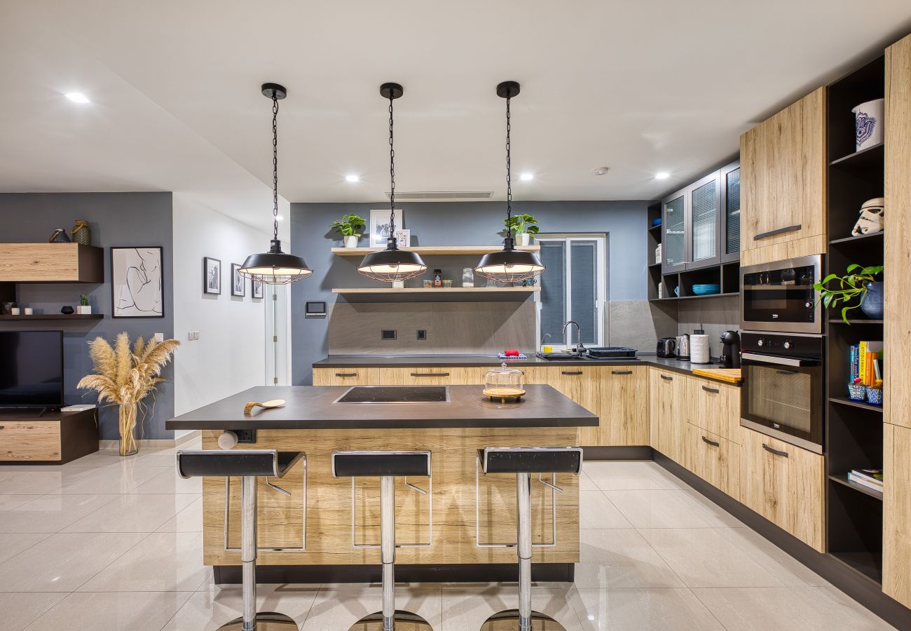 Apartamento en Swieqi - Luxury & spacious 2 bedroom apartment RGAT1-1