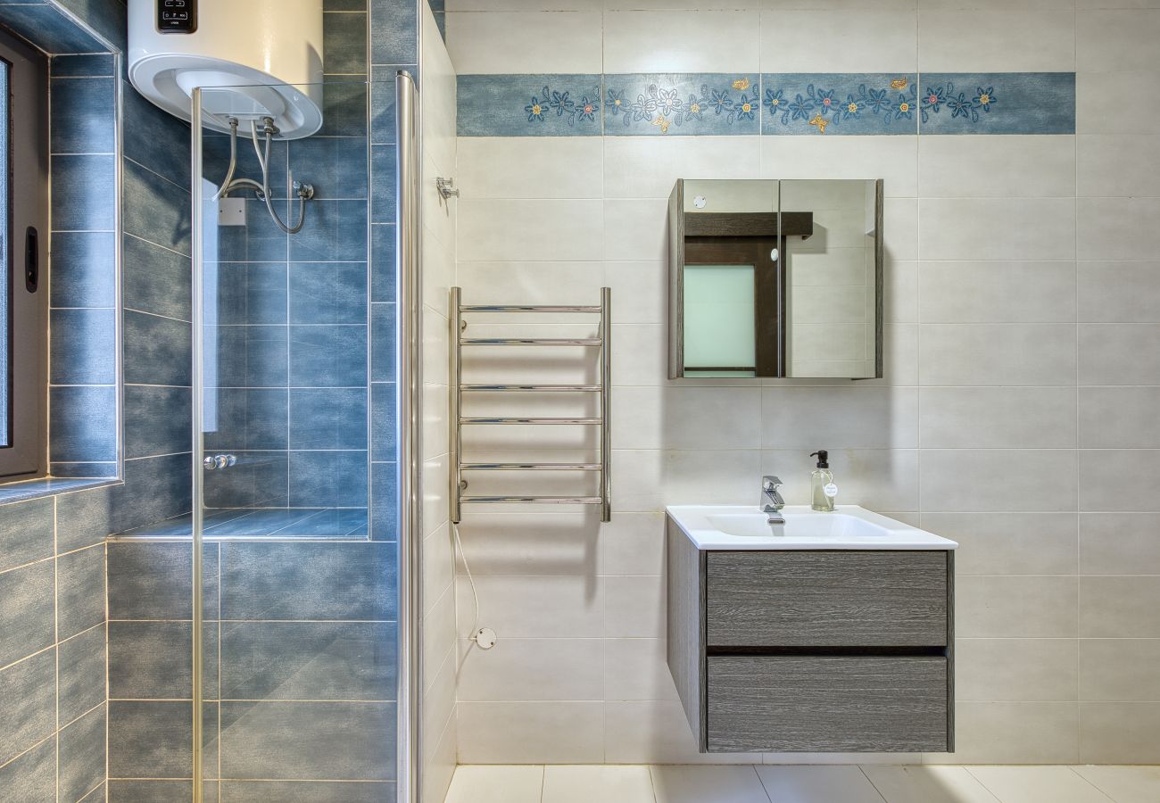 Apartamento en Marsaskala - Charming 2 bedroom flat close to the beach RMUS1-1