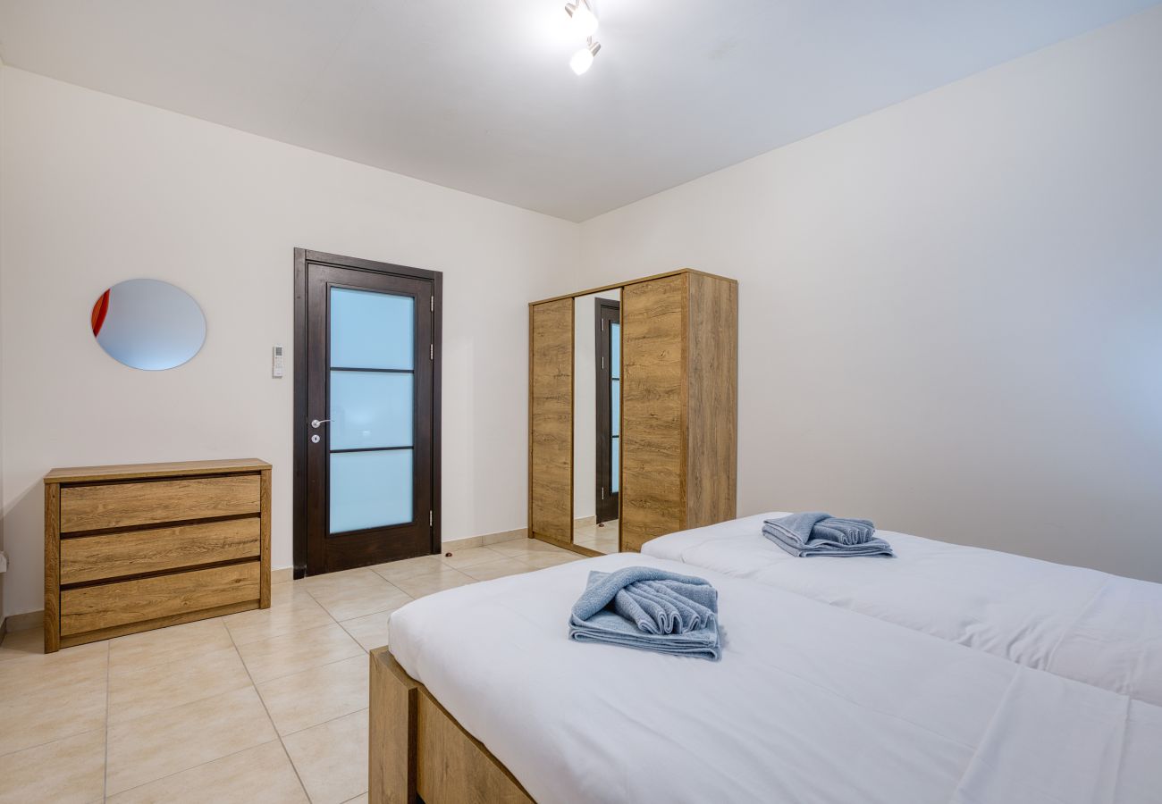 Apartamento en Marsaskala - Charming 2 bedroom flat close to the beach RMUS1-1