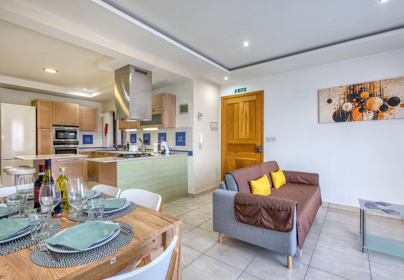 Apartamento en Marsaskala - Charming 2 bedroom flat close to the beach RMUS1-1