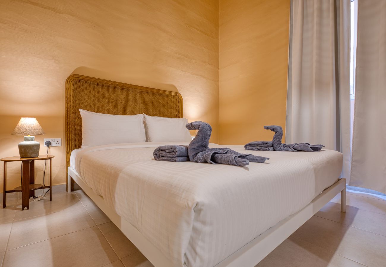 Apartamento en L-Isla - Stylish 2 bedroom flat, breath taking views BBRI1-1