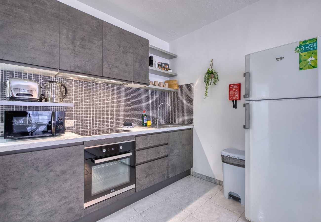 Apartamento en St. Paul’s Bay - Charming 2 bedroom apartment close to the sea MMON1-1