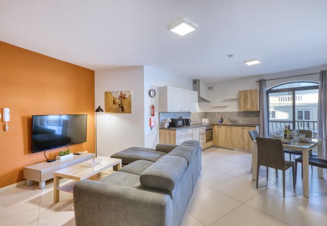 Apartamento en Swieqi - Modern and cosy 2 bedroom flat with balcony BSAI1-1