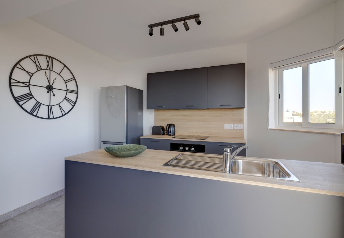 Apartamento en San Gwann - 2 bedroom flat with balcony, valley views KARP1-8