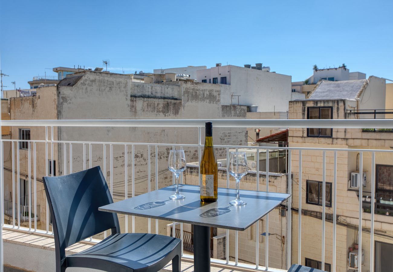 Apartamento en San Gwann - Refined 2 bedroom apartment with balcony KARP1-9