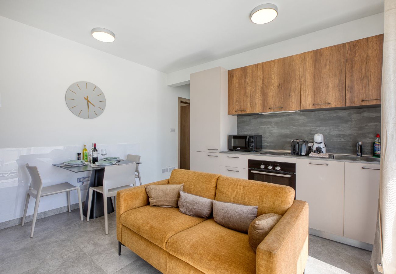 Apartamento en San Gwann - Refined 2 bedroom apartment with balcony KARP1-9