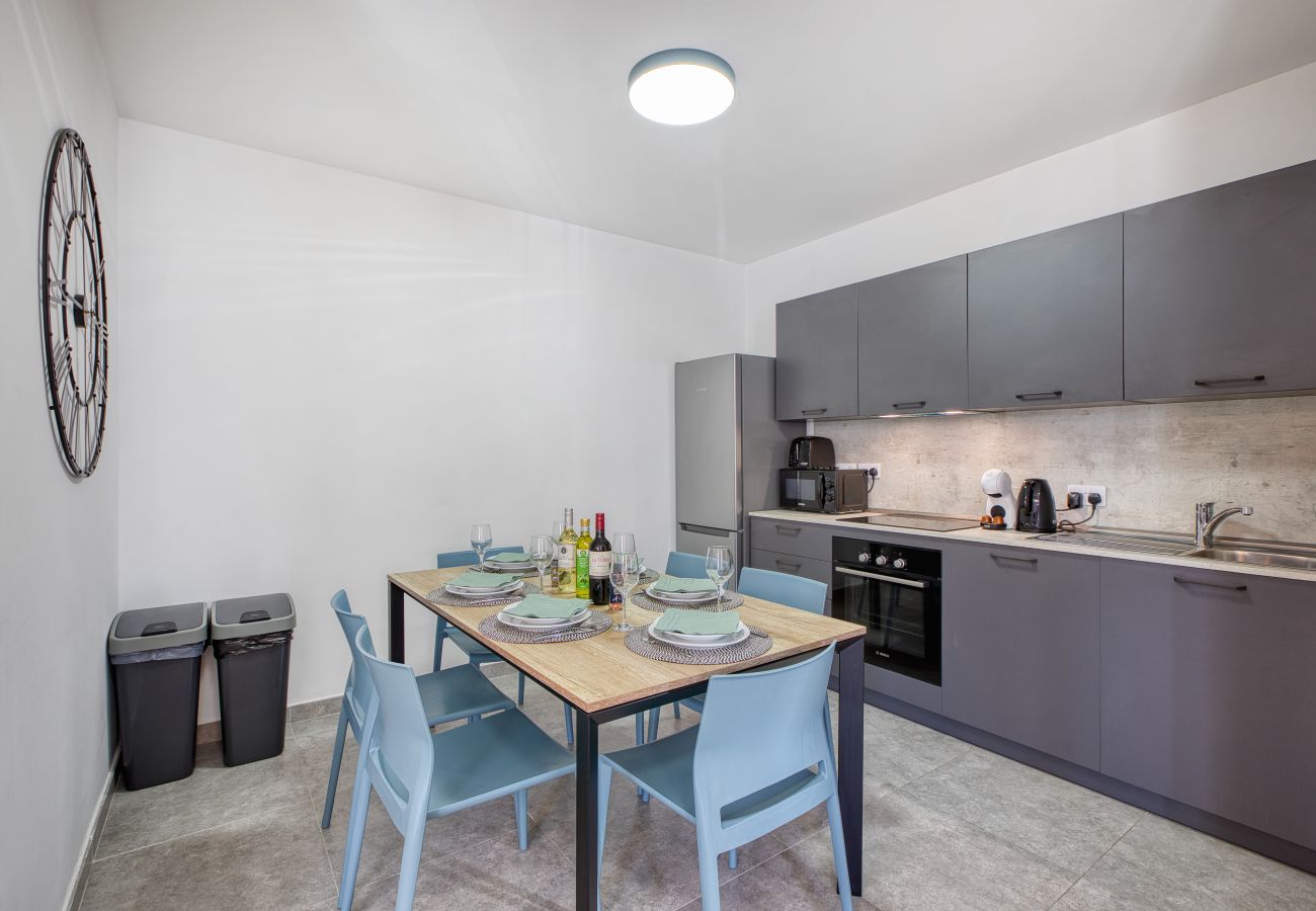 Apartamento en San Gwann - Spacious and refined 3 bedroom duplex KARP1-1