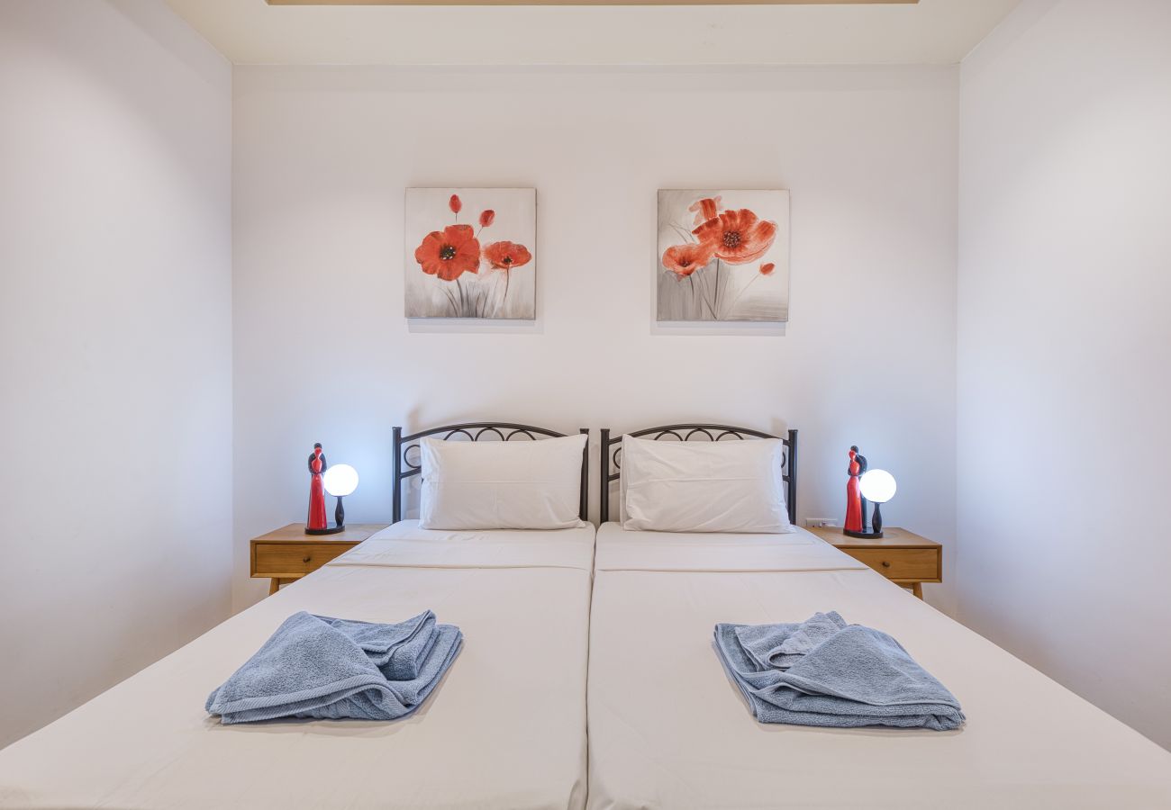 Apartamento en Sliema - Modern 2 bedroom flat with yard in Sliema NBOR1-1