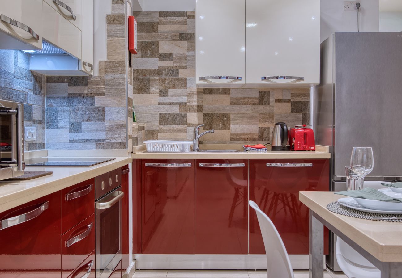 Apartamento en Sliema - Modern 2 bedroom flat with yard in Sliema NBOR1-1