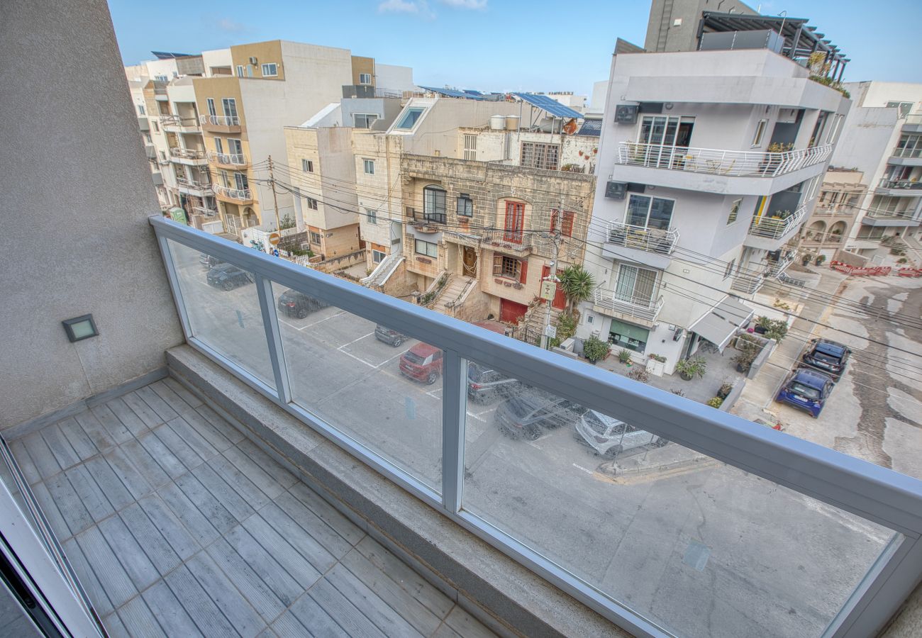Apartamento en Swieqi - Luxury duplex apartment, sun terrace, jacuzzi SDIN1-1