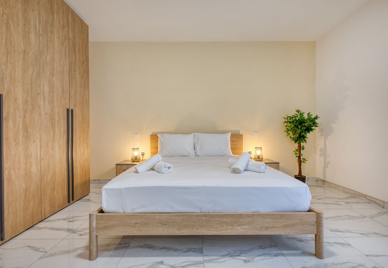 Apartamento en San Gwann - Stylish and bright 2 bedroom with balcony DCAR1-1