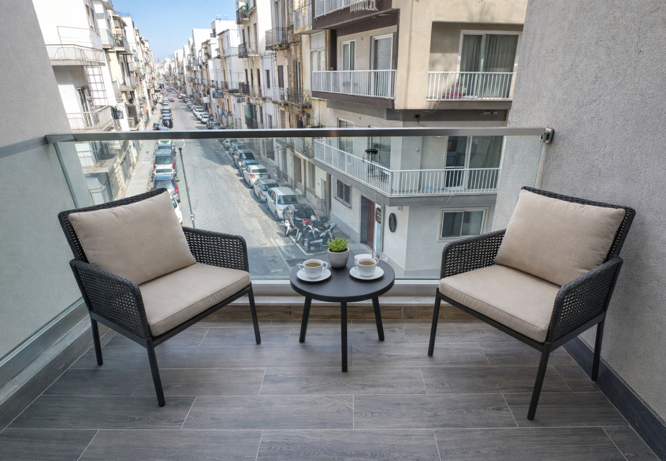 Apartamento en Gzira - Bright and spacious 2 bedroom with balcony VMIF1-1