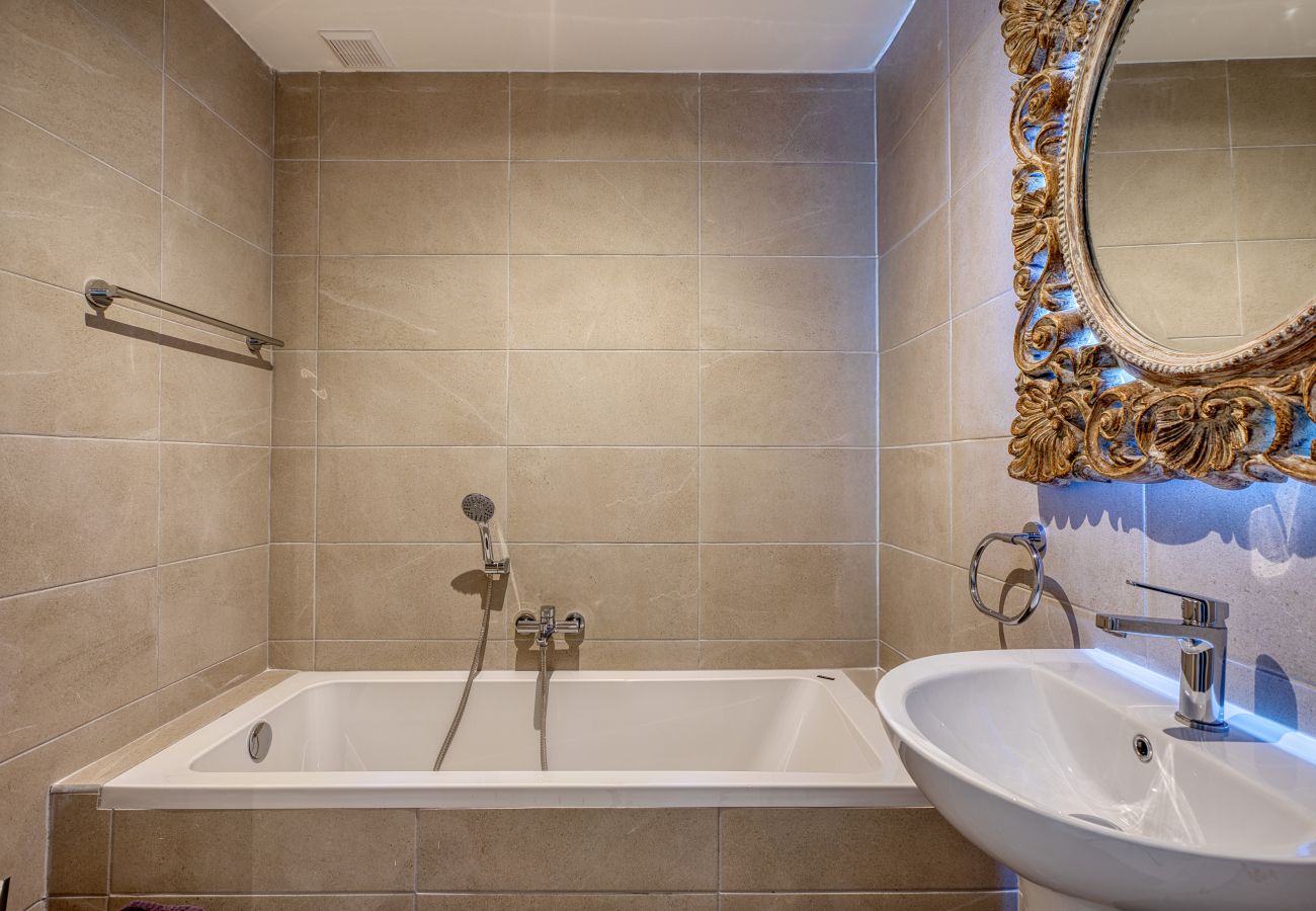 Apartamento en Marsaxlokk - Luxury and spacious 2 bedroom apartment TNIK1-1