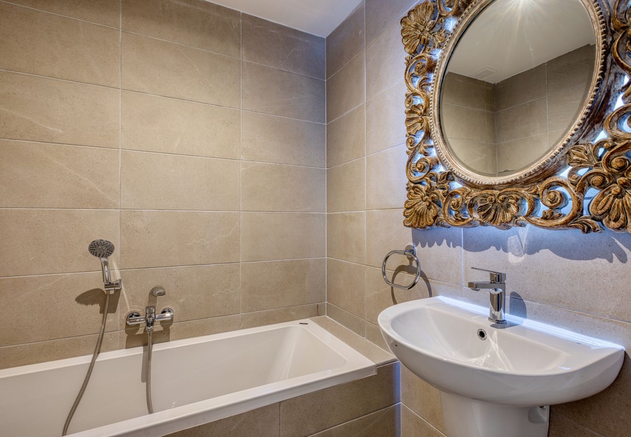 Apartamento en Marsaxlokk - Luxury and spacious 2 bedroom apartment TNIK1-1