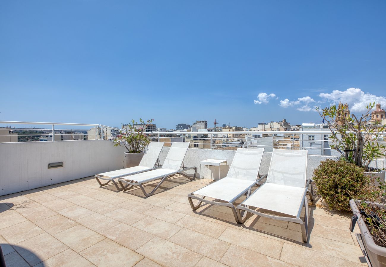 Apartamento en Sliema - Studio with private yard, shared terrace GOTWN8