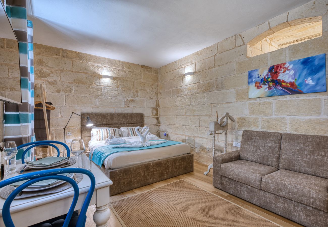 Apartamento en Sliema - Studio with private yard, shared terrace GOTWN8