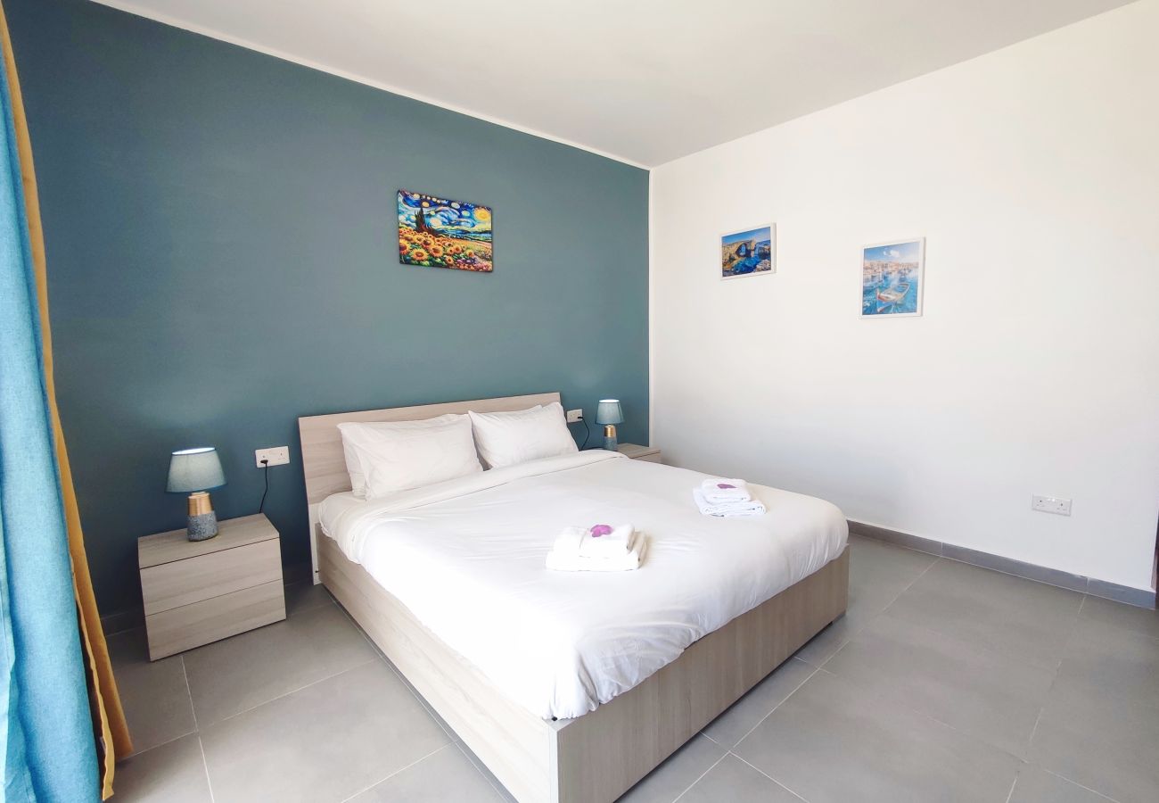 Apartamento en L-Għarb - Bright & spacious 2 bedroom flat, terrace GZ-YPIZ1-1