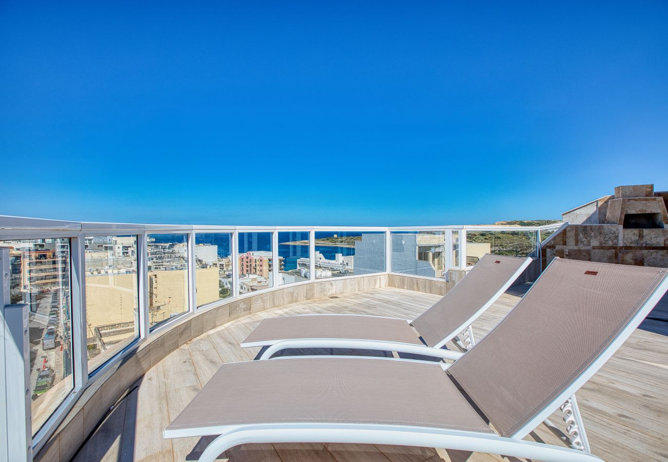 Apartamento en St. Paul’s Bay - Luxury penthouse with private pool, sea views LFER1-1
