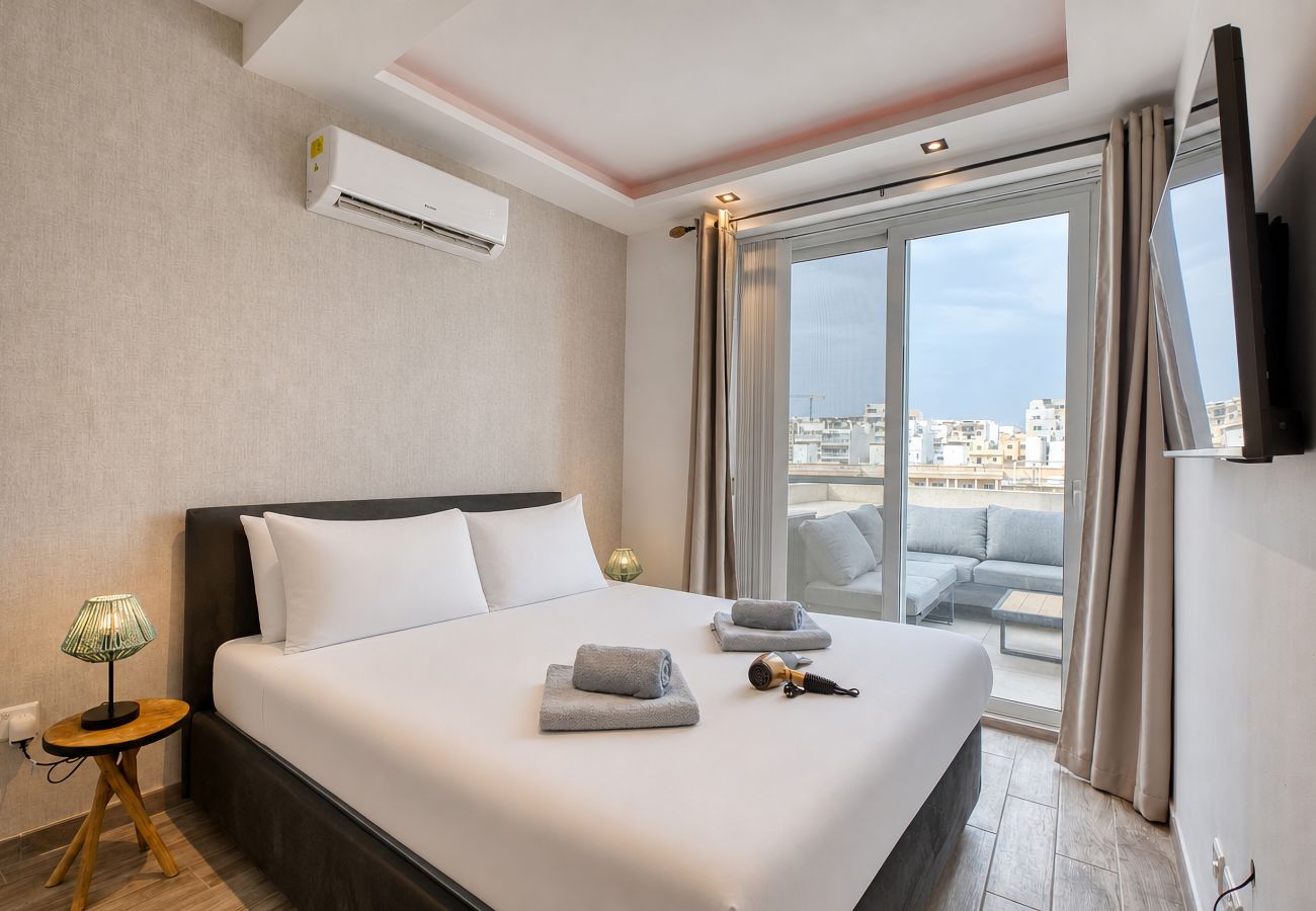 Apartamento en Msida - Beautiful penthouse with terrace & jacuzzi WVID1-2