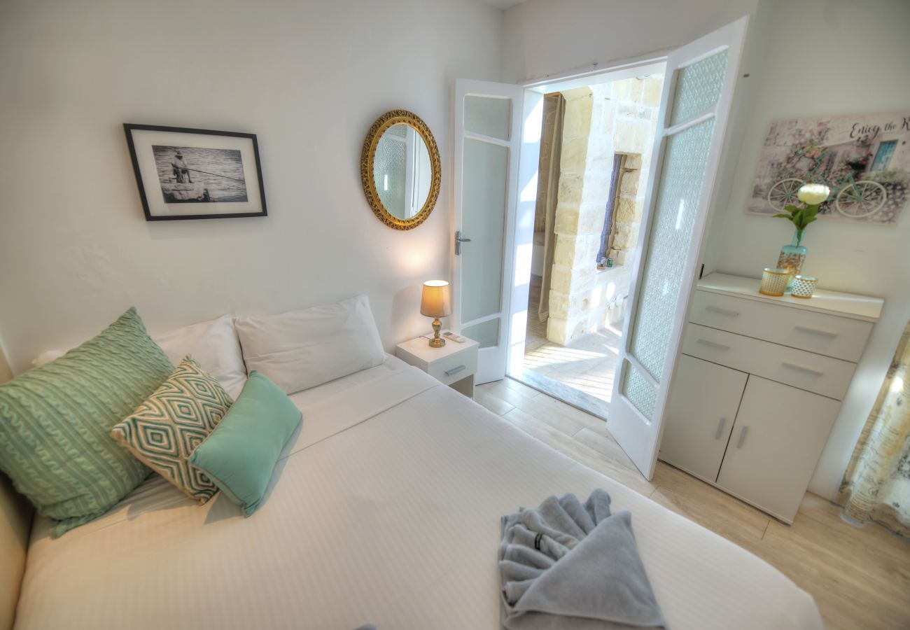 Maison à Hal Lija - Spacious Village Home with skylight EBAR1-1