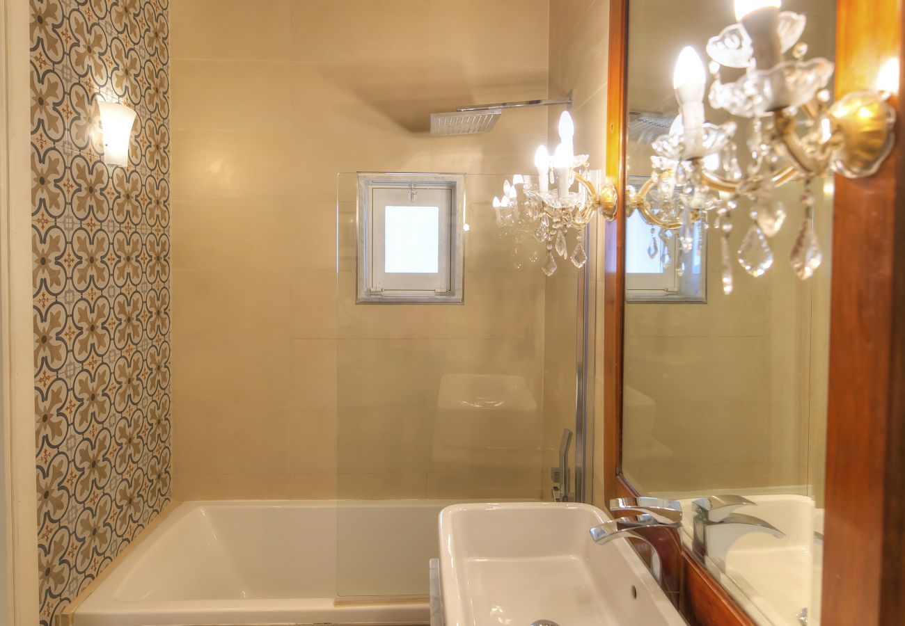 Maison à Hal Lija - Spacious Village Home with skylight EBAR1-1