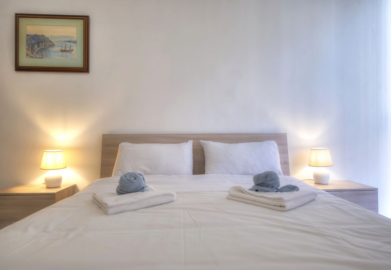 Appartement à St Julian's - Large, elegant 2bdm flat in St. Julian's DBRI1-1