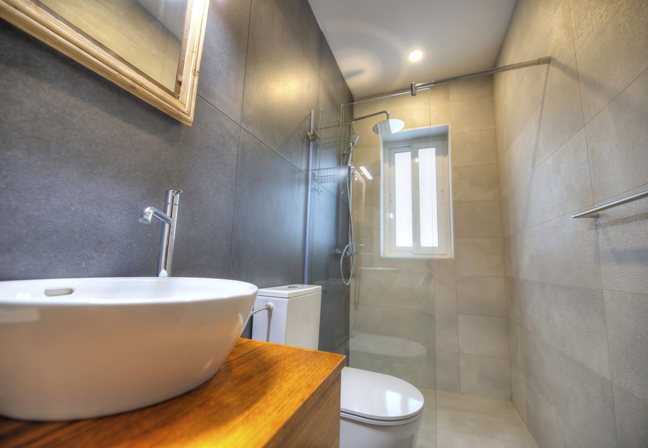Appartement à St Julian's - Large, elegant 2bdm flat in St. Julian's DBRI1-1