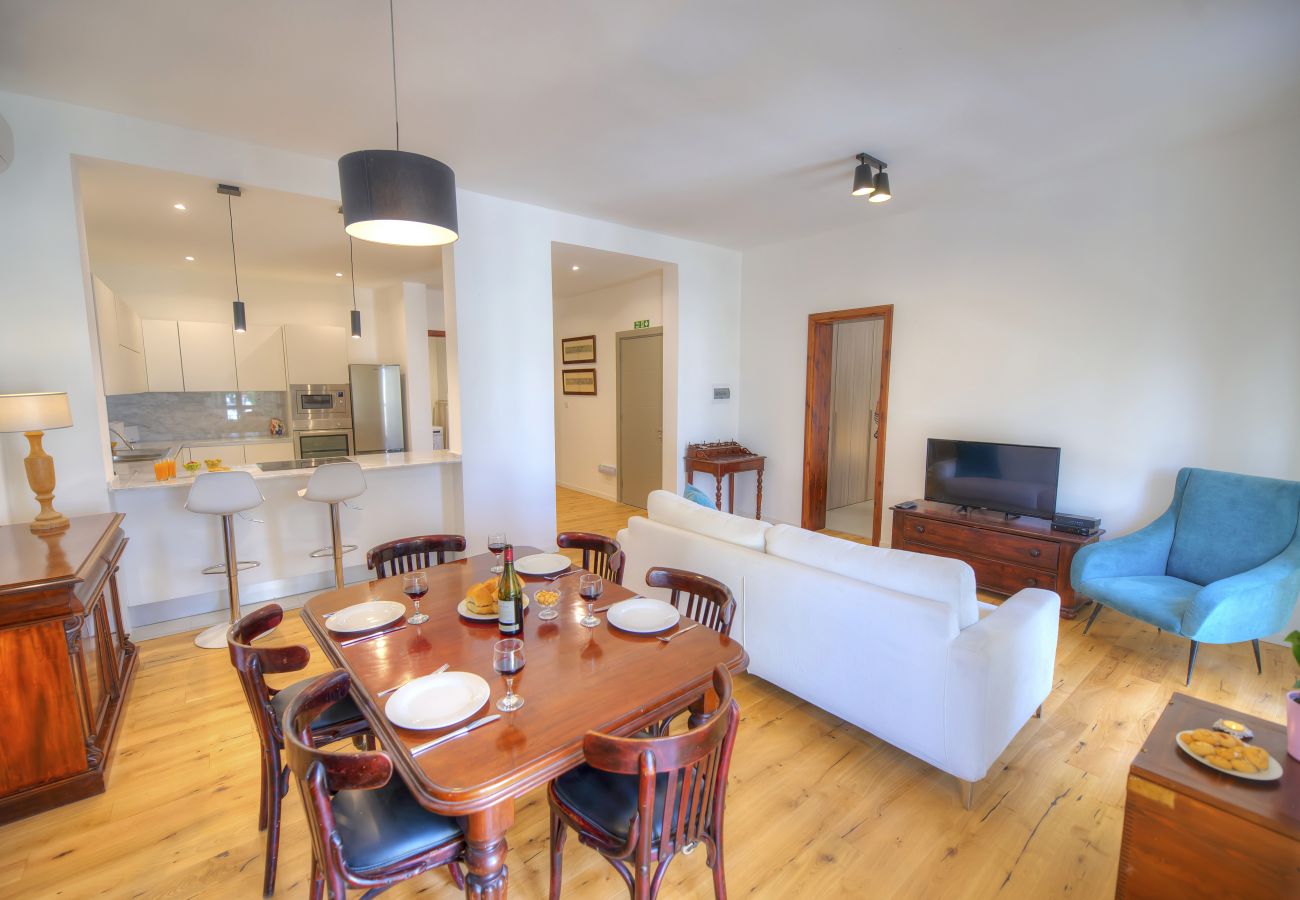 Appartement à St Julian's - Large, elegant 2bdm flat in St. Julian's DBRI1-1