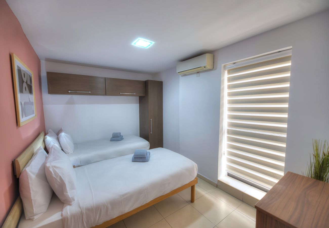Appartement à St Julian's - Comfortable 2bedrooms in Paceville, balcony JPOR3