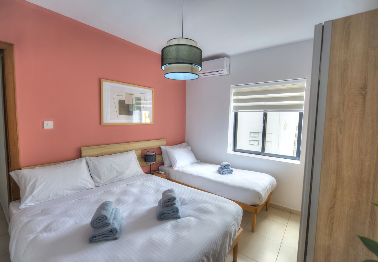 Appartement à St Julian's - Comfortable 2bedrooms in Paceville, balcony JPOR3