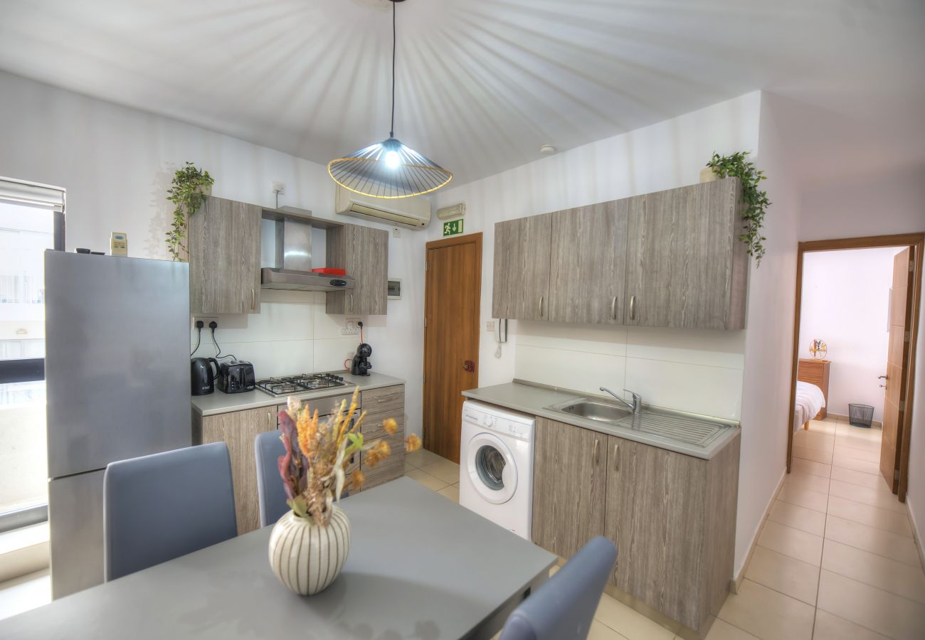 Appartement à St Julian's - Comfortable 2bedrooms in Paceville, balcony JPOR3