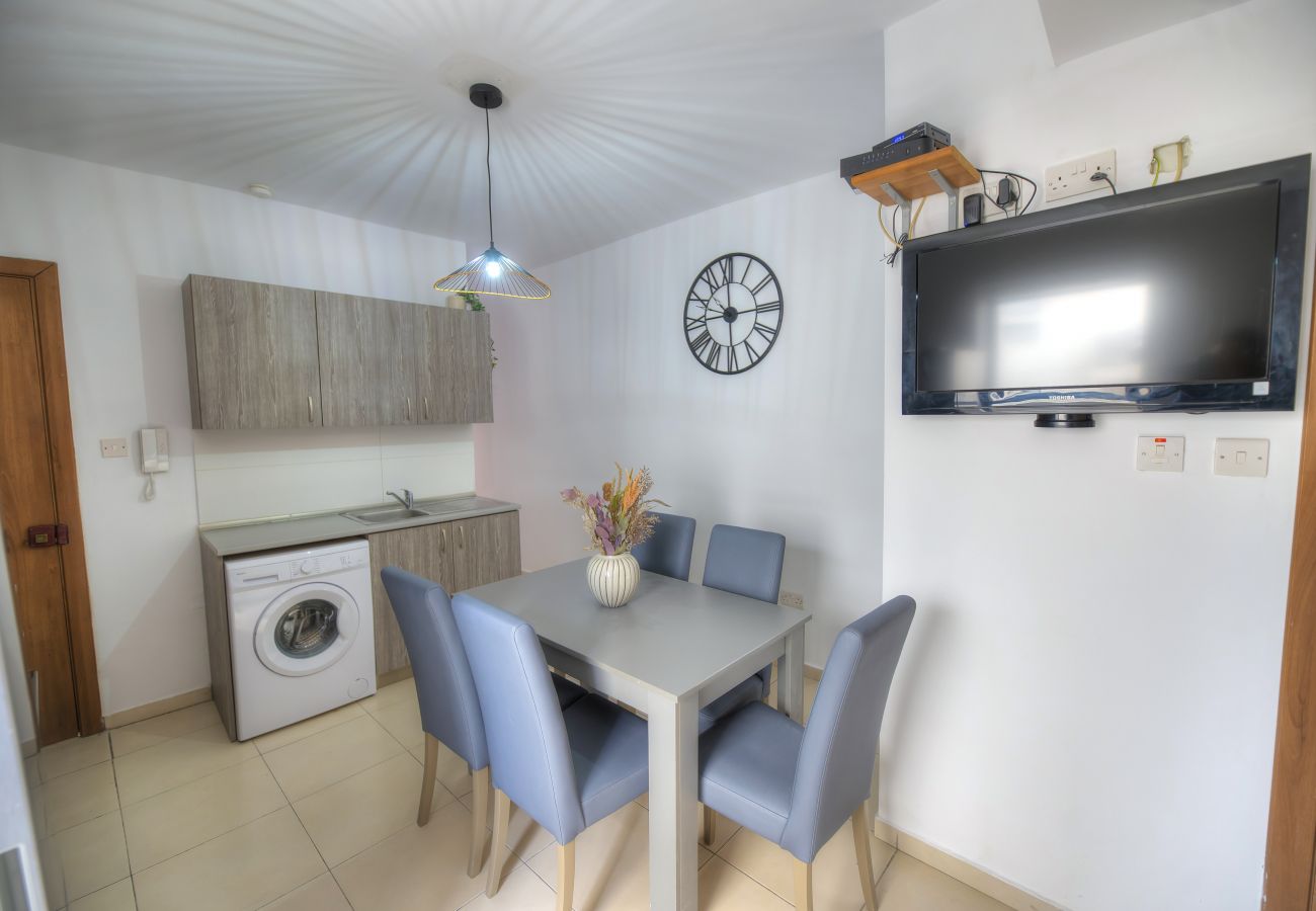 Appartement à St Julian's - Comfortable 2bedrooms in Paceville, balcony JPOR3