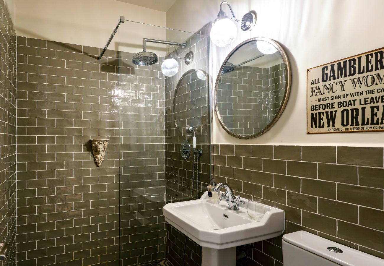 Appartement à Valletta - Luxury & stylish 4bedroom, Valletta centre LDEM1-1