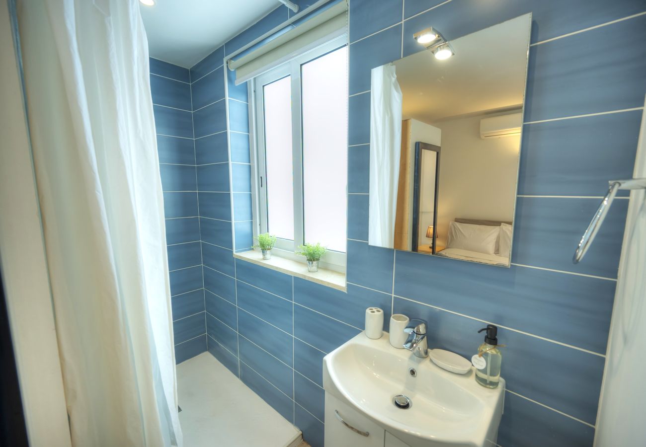 Appartement à Gzira - Luxury penthouse with sun terrace & jacuzzi RJOR1-1