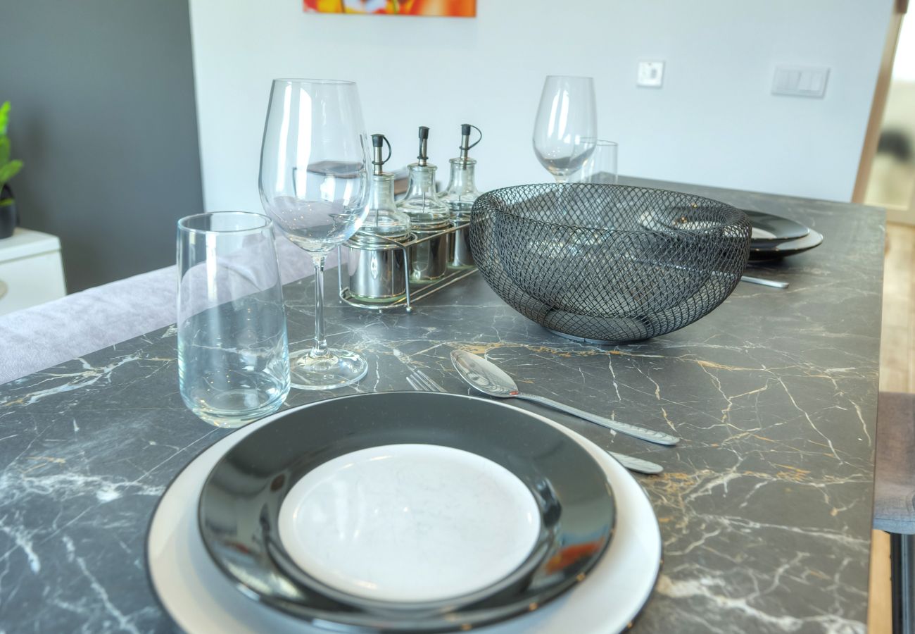 Appartement à Gzira - Luxury penthouse with sun terrace & jacuzzi RJOR1-1
