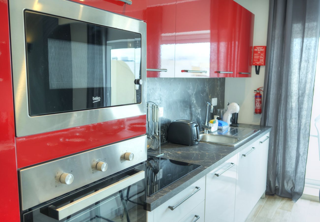 Appartement à Gzira - Luxury penthouse with sun terrace & jacuzzi RJOR1-1