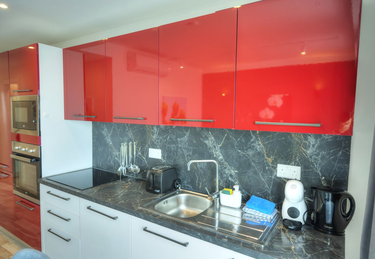 Appartement à Gzira - Luxury penthouse with sun terrace & jacuzzi RJOR1-1