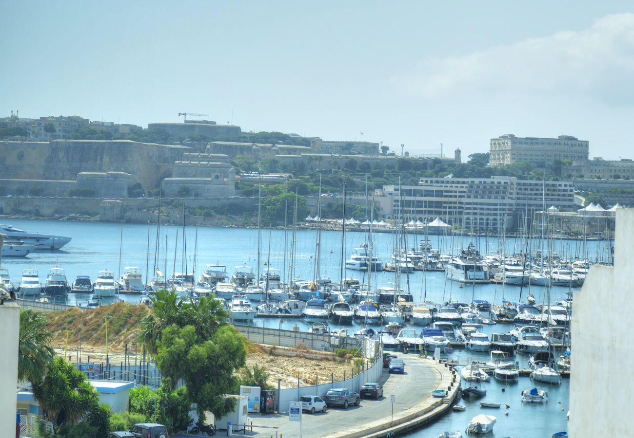 Appartement à Gzira - Luxury penthouse with sun terrace & jacuzzi RJOR1-1