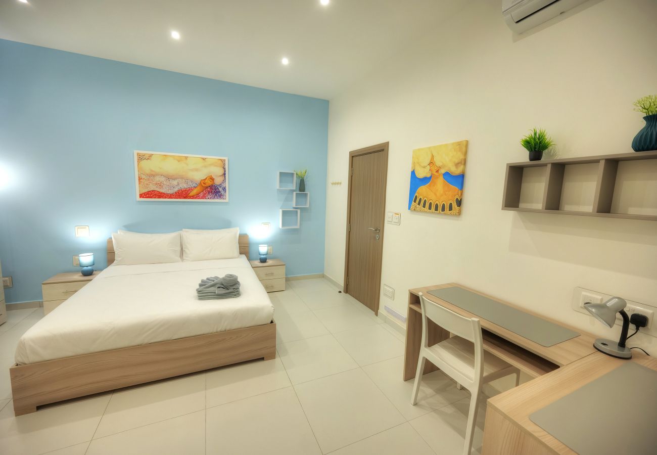 Appartement à Floriana - Britannia Suites, 2bedrooms flat, city view JCAS1